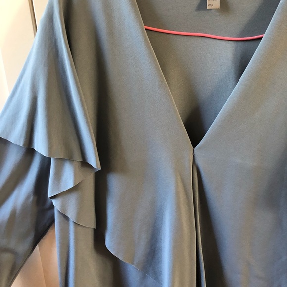 *COS Longsleeve* - Picture 2 of 3